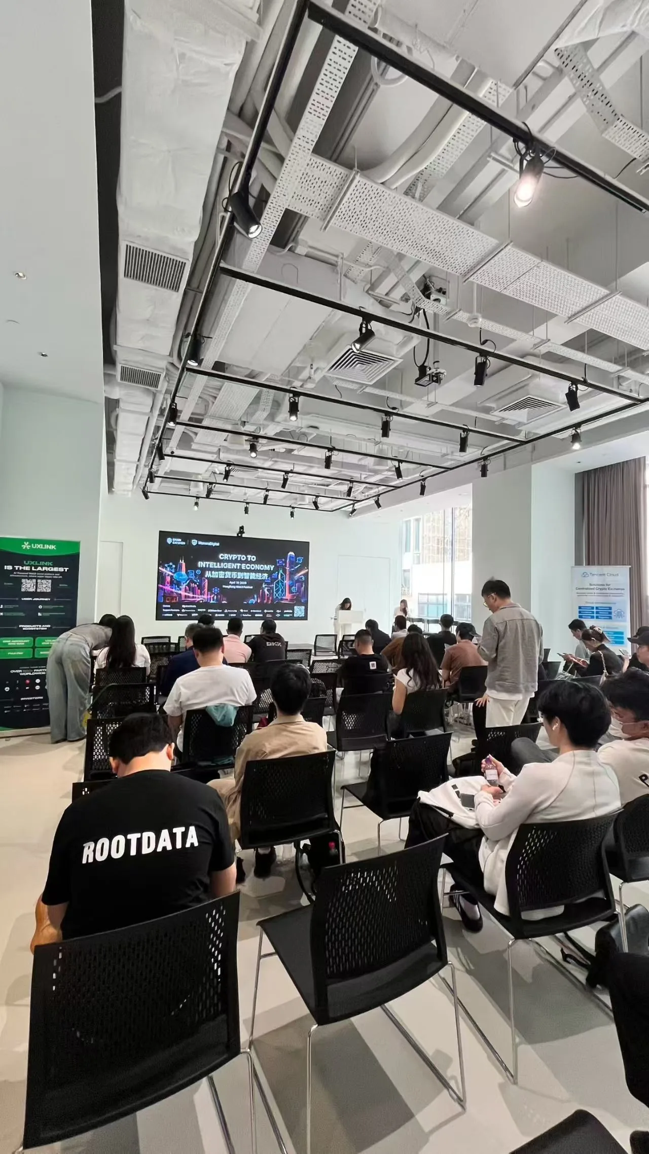 Storage and technology industry briefing